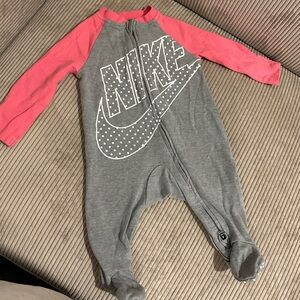 Nike Baby Girl Footie
